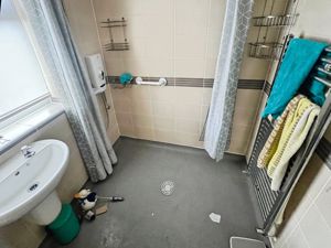 Wet room- click for photo gallery